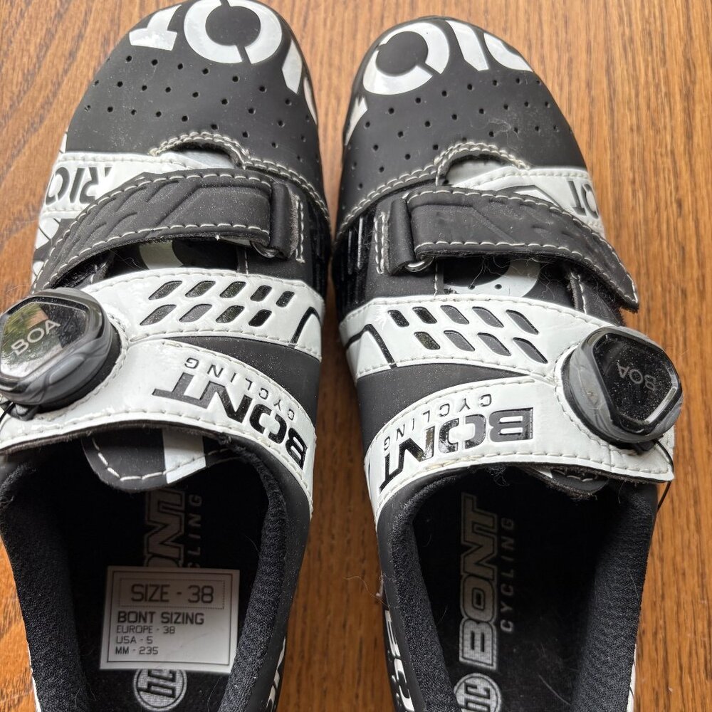 Bont Riot Women’s Cycling Shoes – Size 38 (US 5) - Almost New – $100